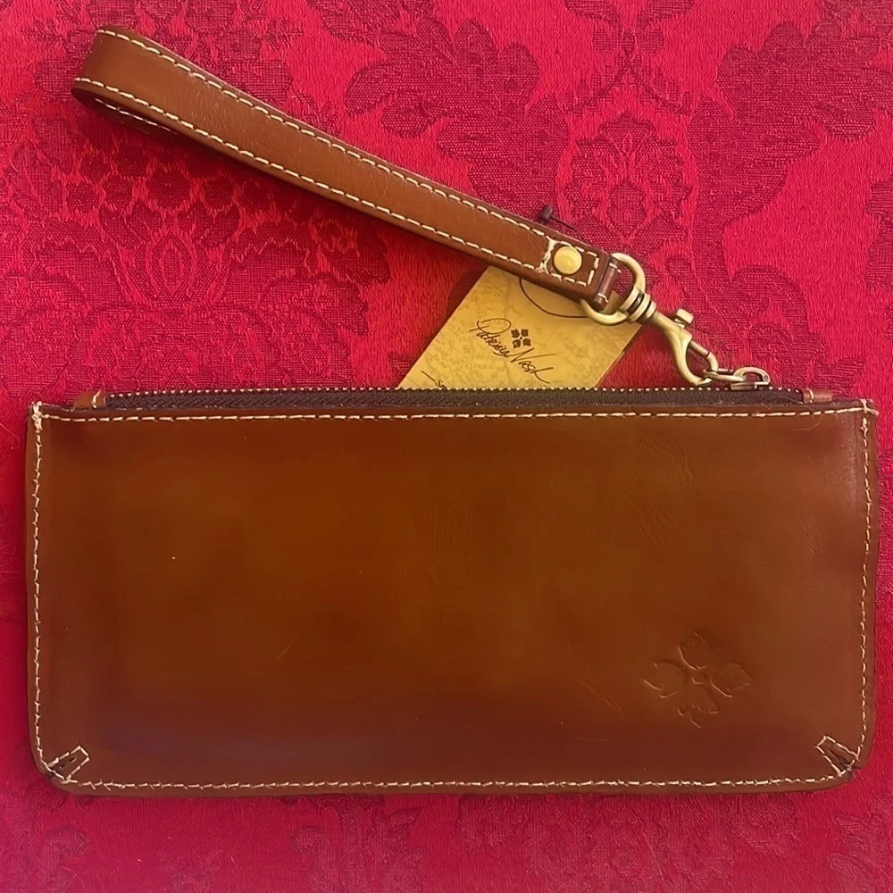 Brand New Patricia Nash Genuine Tooled Leather St. Croce Zippered Wristlet